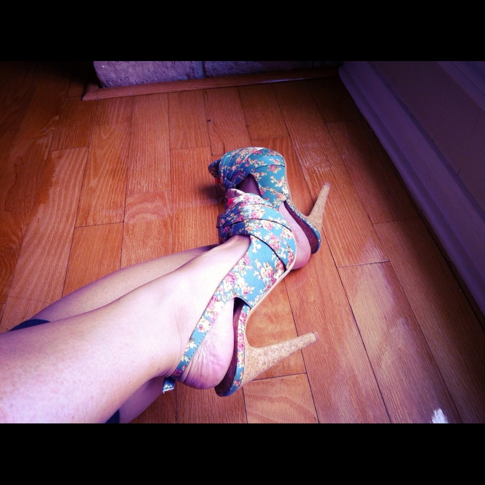 SALE Blue Floral Denim Pumps + Cork Heels - Picture 2 of 4